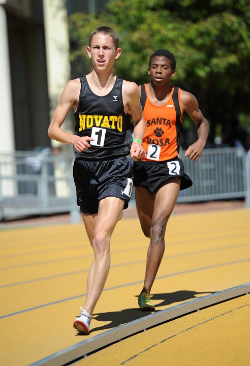 2010 NCS-MOC-500.JPG - 2010 North Coast Section Finals, held at Edwards Stadium  on May 29, Berkeley, CA